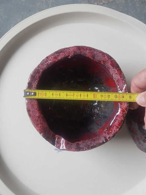 Image 1 of Maceta o urna grabada