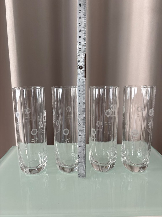 Set of 4 Vintage Etched Floral Highball Glasses – Glass & Decanter (photo 13 of 13)