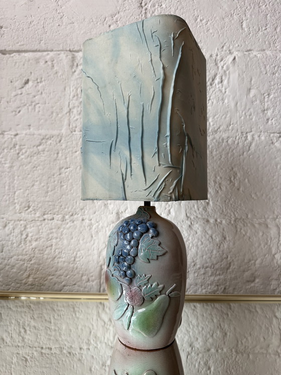 Image 1 of Handgefertigte Majolikalampe mit Fruchtmotiv, 1970er Jahre