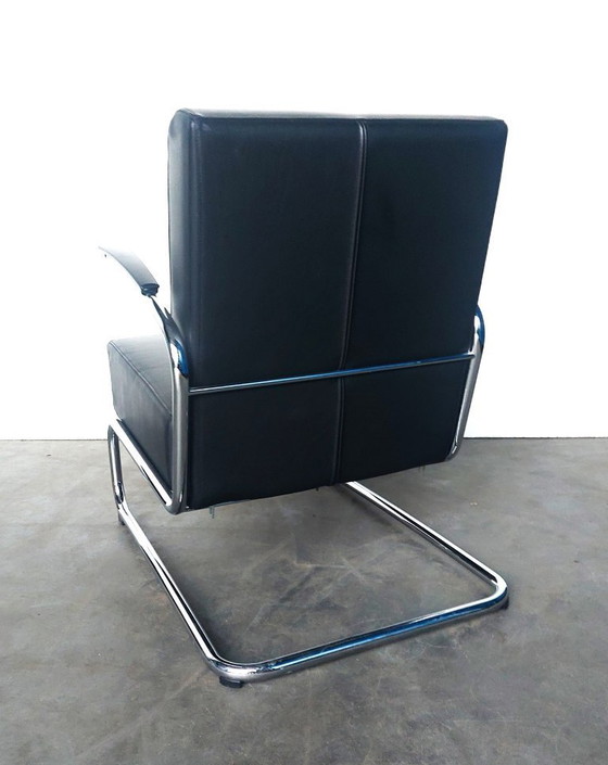 Image 1 of Gispen 405 | glans chroom | zwart leer | zgan