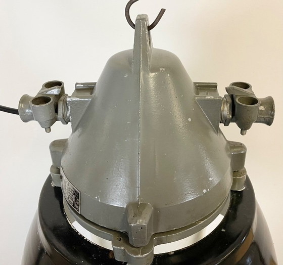 Image 1 of Lampe antidéflagrante gris foncé avec abat-jour émaillé noir, années 1970