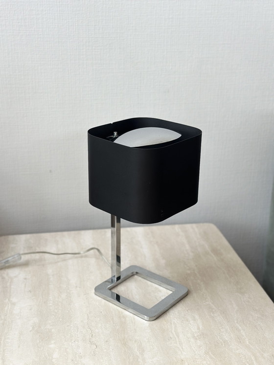 Image 1 of Lámpara de sobremesa de diseño Linea Verdace cromada