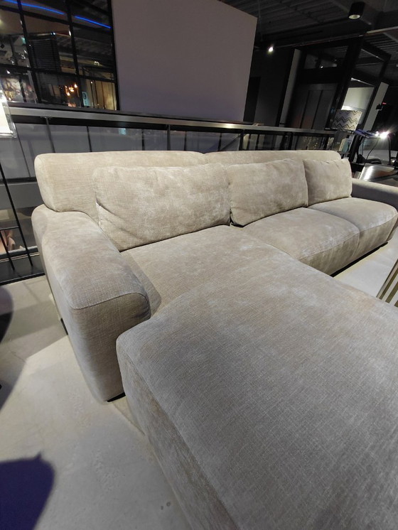 Image 1 of Canapé Kai, Henders & Hazel