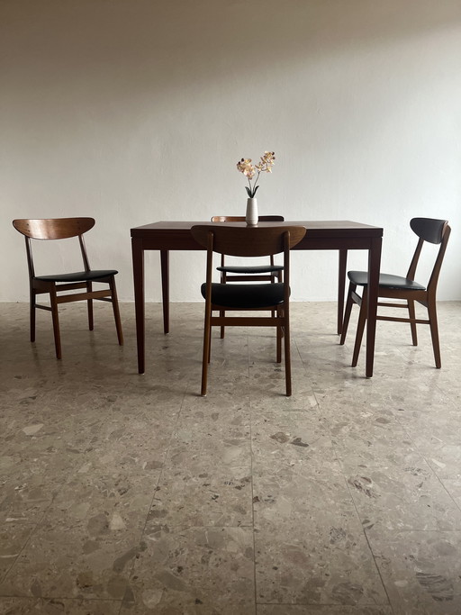 4x Original “Farstrup Møbler Model 210 1950s” Dining Chairs