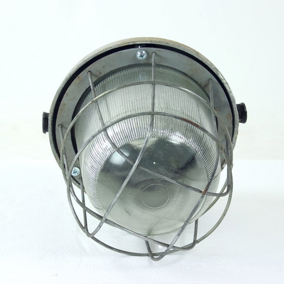 Image 1 of Industriële fabrieksplafondlamp, Tsjecho-Slowakije 1950