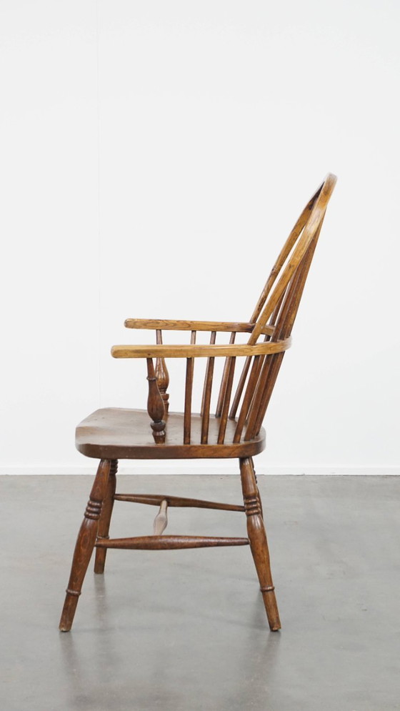 Image 1 of Antiker englischer Windsor-Stickback-Stuhl aus dem 19. Jahrhundert aus Ulmenholz