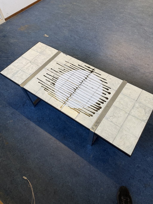 Belarti coffee table