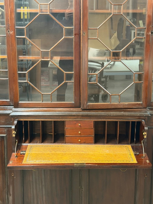 Vitrina/librería/secretario inglés antiguo – 190 x 215 x 70 cm – vitrinekasten (photo 2 of 2)