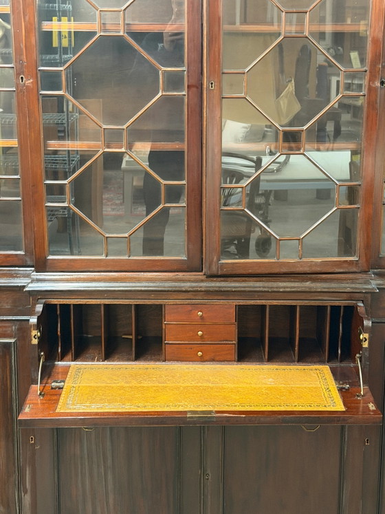 Vitrina/librería/secretario inglés antiguo – 190 x 215 x 70 cm (photo 2 of 2)
