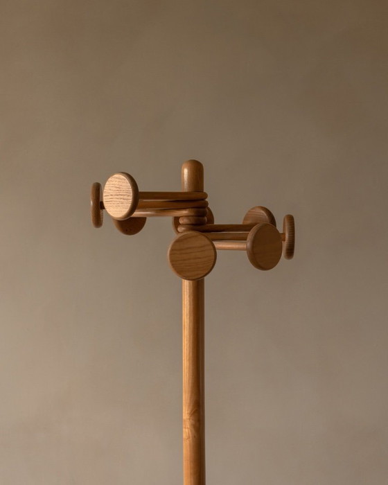 Image 1 of Appendiabiti vintage di Hank Loewenstein – appendiabiti di design in legno, anni '70