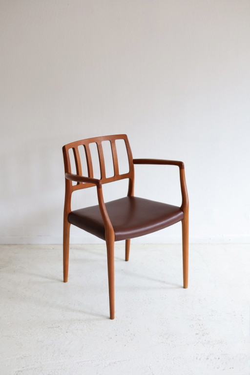 Chair Model 66 Niels Otto Møller, 1960s – eetkamerstoelen, Wood, Skai (photo 2 of 6)
