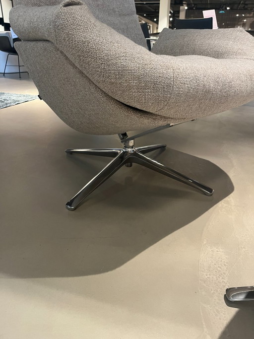 Fauteuil pivotant Cor Cordia Lounge + repose-pieds