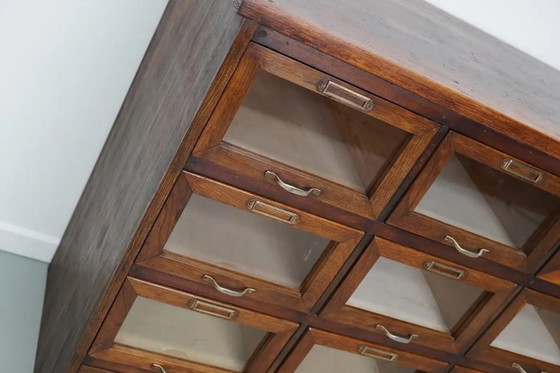 Image 1 of Armoire de mercerie/vitrine vintage en chêne hollandais, années 1950