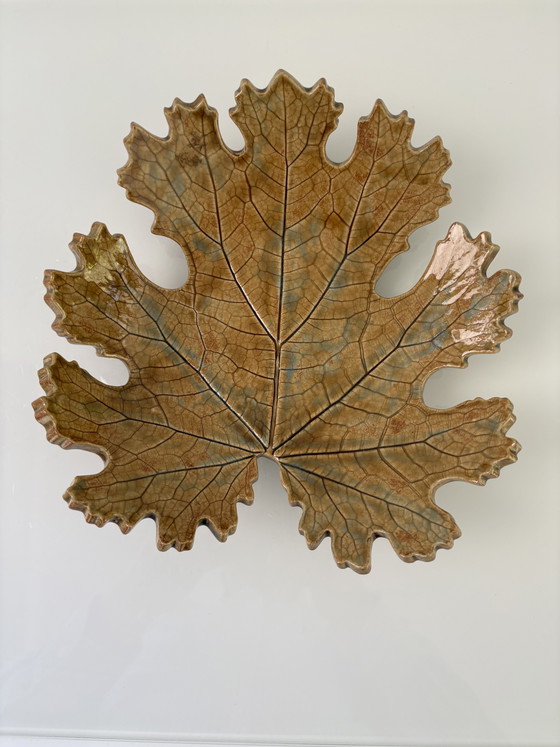 Image 1 of Retro 70s naturalistic bowl in the shape of an oak leaf