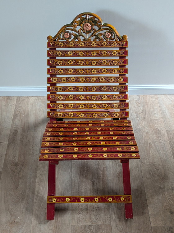 Image 1 of Poltrona pieghevole vintage dipinta a mano – Sud asiatico/pakistano – metà del XX secolo