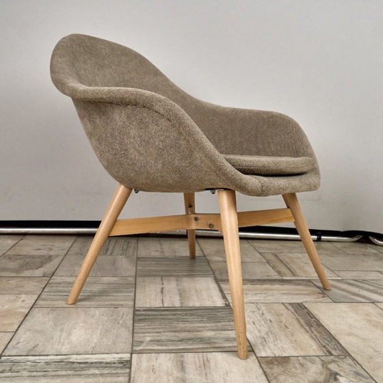 Image 1 of Fauteuil lounge vintage Shell de Miroslav Navratil, années 1960, Tchécoslovaquie