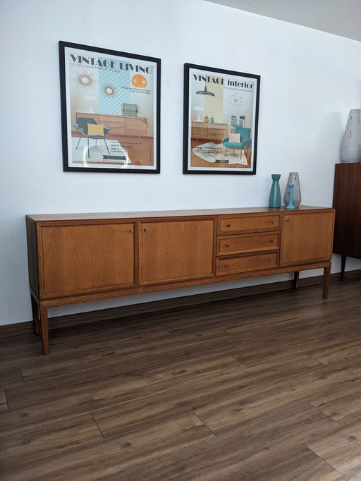 Aparador vintage de diseño escandinavo