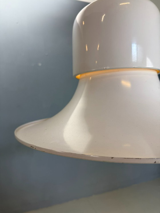 Image 1 of Weiße Hängelampe „Campana“ von Joe Colombo für Stilnovo, Italien, 1970er Jahre