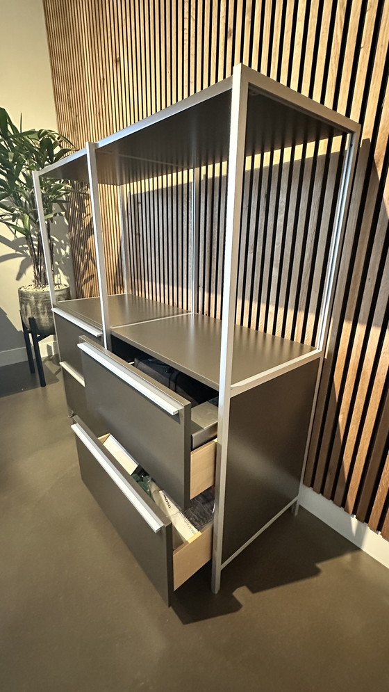 Image 1 of Dressoir Pastoe Matrix: stabile e funzionale 