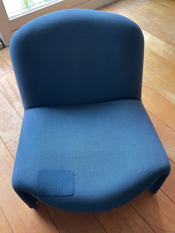 Image 1 of 2 Artifort Alky fauteuils