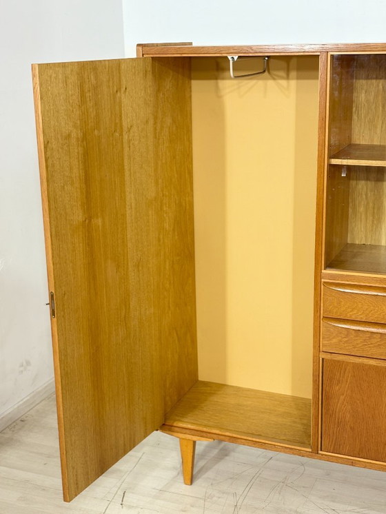 Image 1 of Mobile/credenza/armadio vintage per soggiorno in rovere, design di metà secolo.