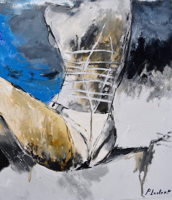 Image 1 of An anchor and a dreaming girl 