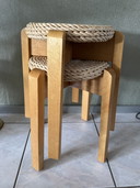 Skandinavische Hocker aus Kiefernholz