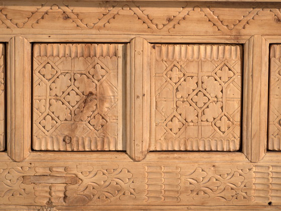Antique carved sideboard in fir wood – China, circa 1930 – Brass (photo 40 of 40)