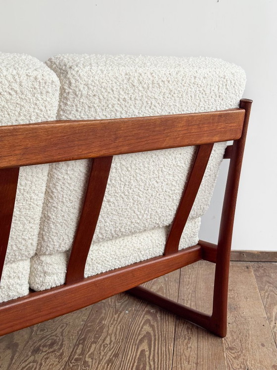 Image 1 of Sofa FD 130 by Peter Hvidt for France and Daverkosen, Teak
