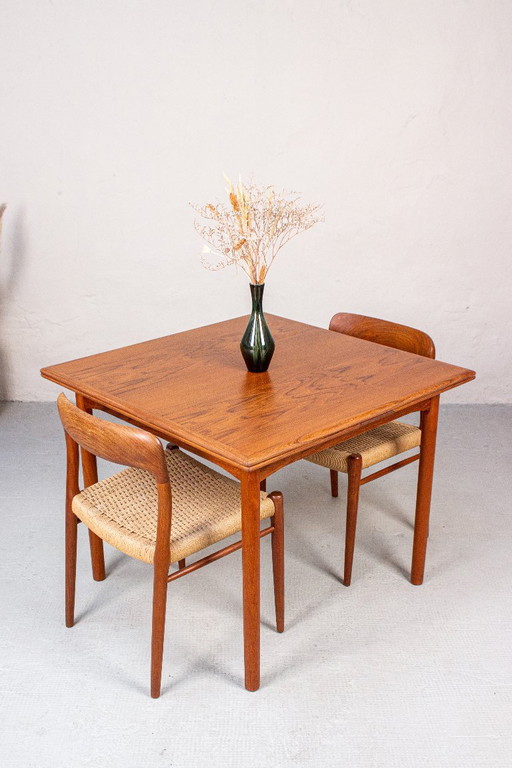 Vintage teak dining table Sigh & Søn, square, extendable, Danish design, 1960s – eettafels, Wood