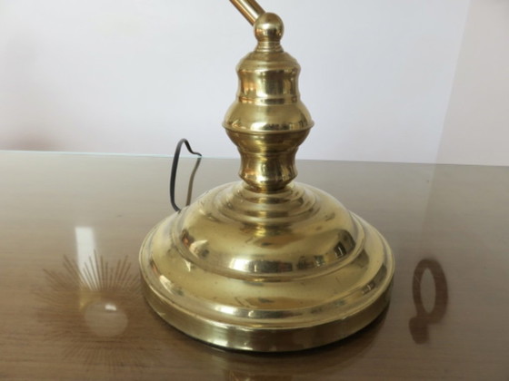 Banker's lamp in gilded brass and amber opaline, Table lamps, Glass, Gold, Klassiek (photo 14 of 15)