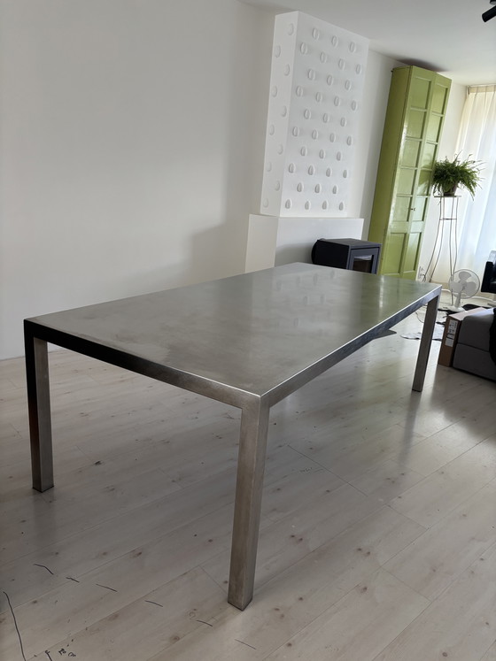 Semless Dining Table – karma design, Metal, rvs (photo 4 of 5)