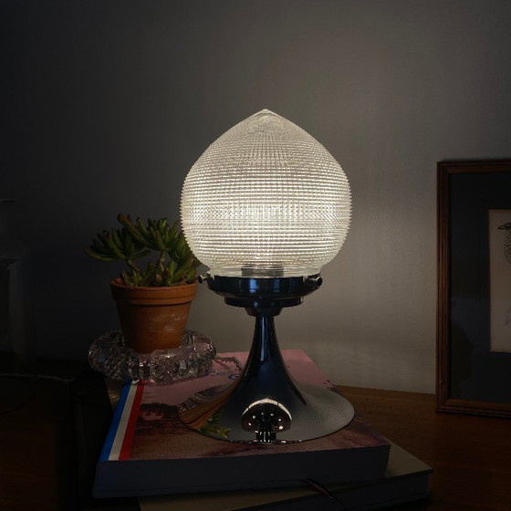 Image 1 of Lampada a globo vintage in vetro stile Holophane e metallo cromato