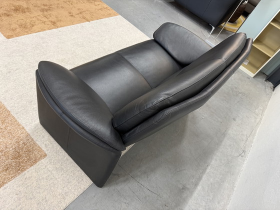 Leolux Catalpa 2-Seater Sofa Black Leather – 2 seaters (photo 5 of 7)