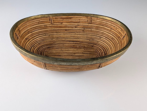 Italian Mid-Century Rattan and Brass Oval Centerpiece Bowl, 1970s (photo 7 of 11)