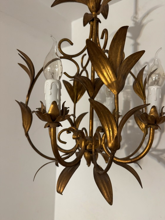 Image 1 of Gouden kroonluchter met palmbladmotief uit de jaren 70