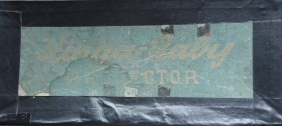 Proiettore vintage Kinga con film – Oggetti decorativi, Plastica (photo 42 of 44)