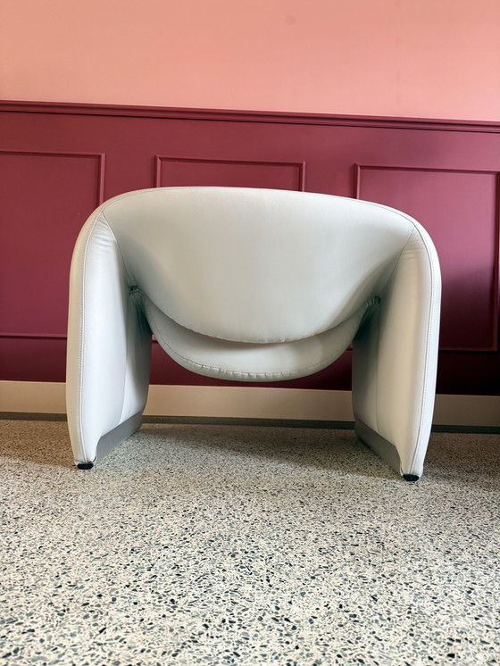 Image 1 of Poltrona Artifort F598 M Chair Groovy Chair