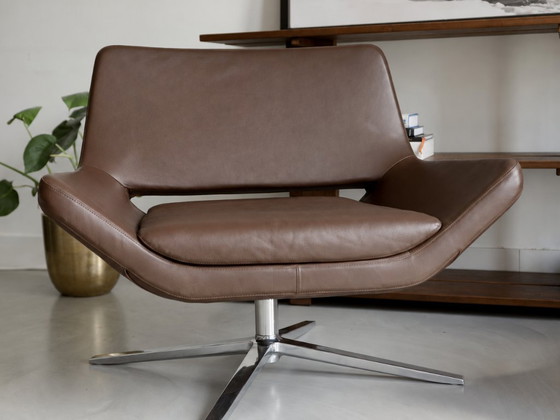 B&B Italia Metropolitan ME84 Armchairs – Pair in Brown Gamma Leather (photo 2 of 15)