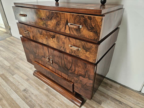 Image 1 of 1940s Art Decò sideboard in walnut burl with mirror