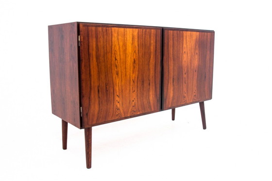 Image 1 of Kommode aus Palisanderholz, entworfen von Gunni Omann, Dänemark, 1960er Jahre.