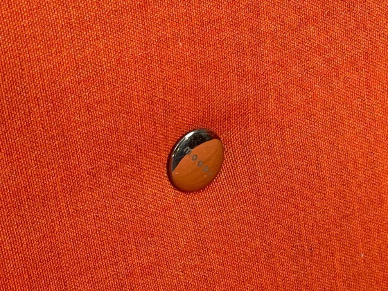 Image 1 of Moooi Bottoni fauteuil oranje