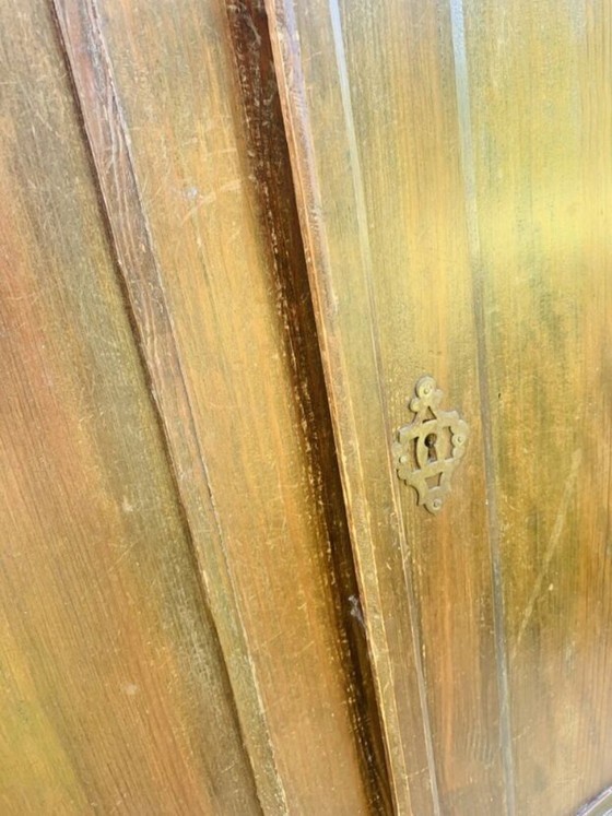 Image 1 of Armoire vintage