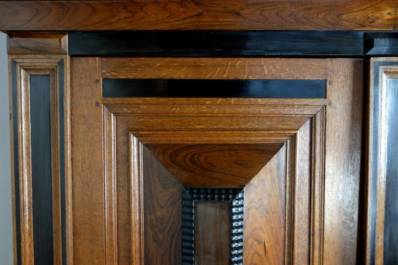 Image 1 of Armario de cojines de Gelderland, hacia 1650/ Gelderland Cushion Cabinet, 1650