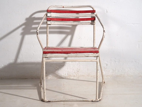 Chaises de jardin empilables antiques (c.1920). Lot de 2 pièces – Iron, Rustic (photo 25 of 28)