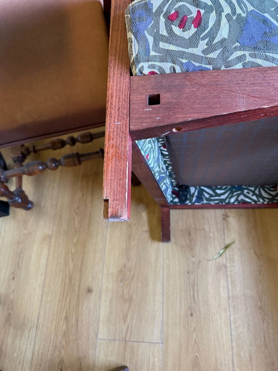 Image 1 of Poltrona di design Giorgetti – prestigioso marchio italiano – legno e imbottitura