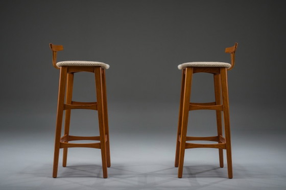Image 1 of Taburetes de bar de teca de estilo danés moderno de Dyrlund, Dinamarca, década de 1960, juego de 2