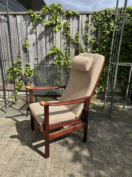 Sessel in skandinavischer Form, 1990