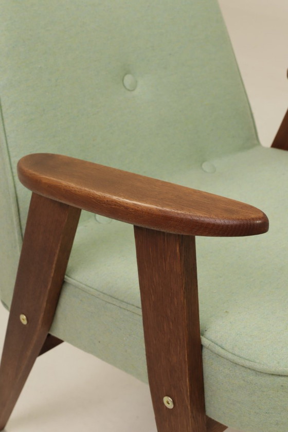 Image 1 of Fauteuil moderne du milieu du siècle en chêne et laine naturelle, design de J. Chierowski