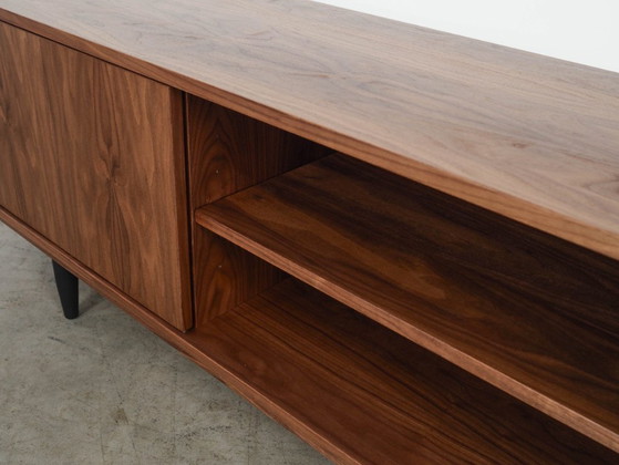 Image 1 of Notenhouten dressoir, Scandinavisch design